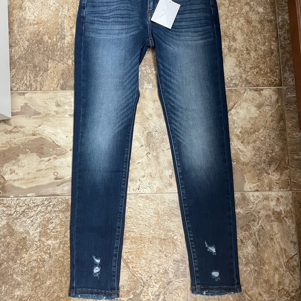 KanCan Skinny Jeans - 27